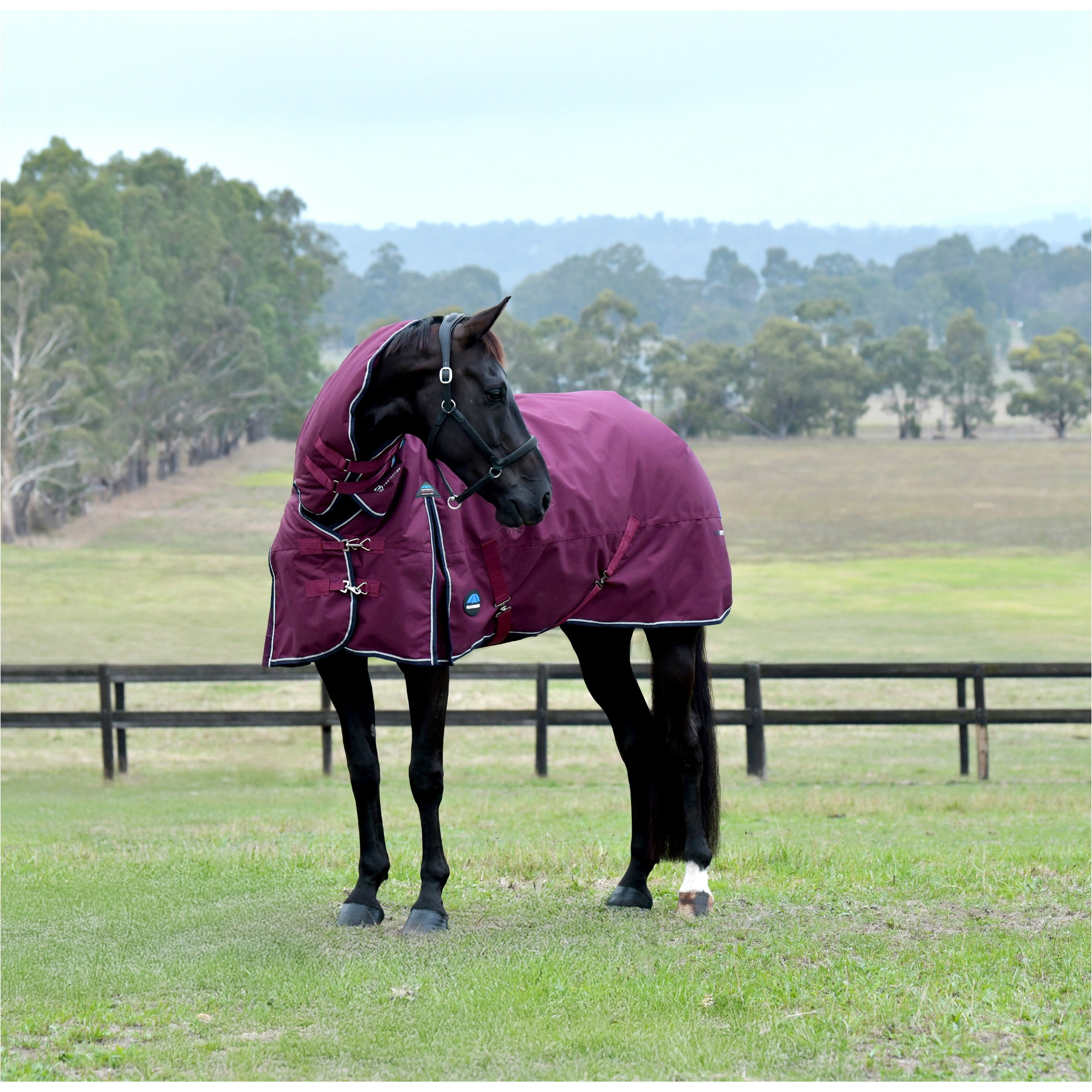 2025 WeatherBeeta Comfitec Essential Turnout Combo 1029017 - Burgundy